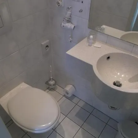 Art Ufer Guest house