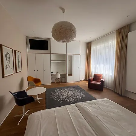 Gæstehus Art Ufer Düsseldorf